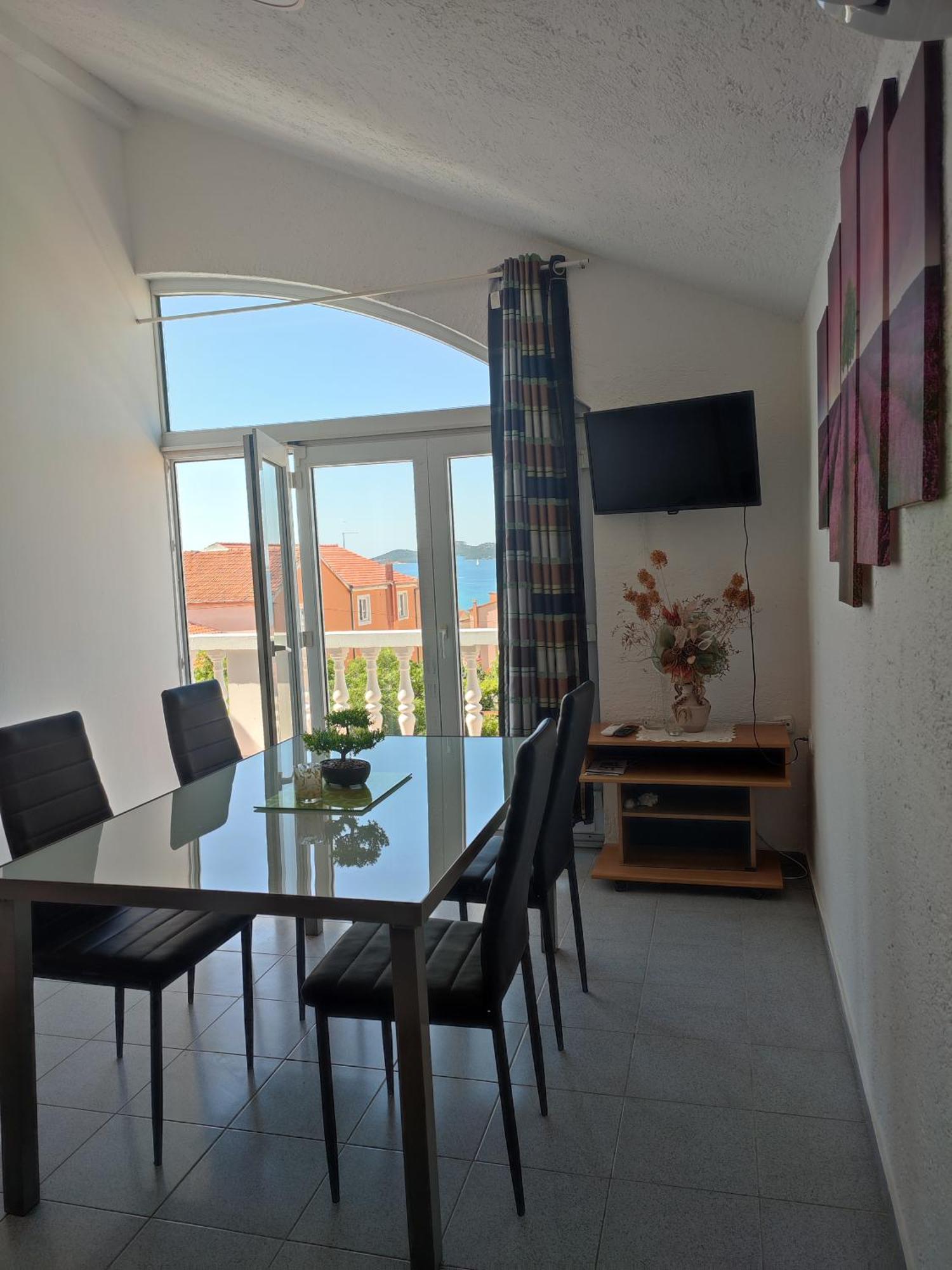 Oleander In Apartament *