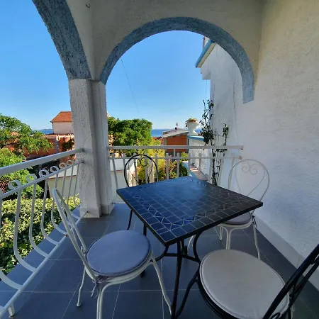 Oleander Apartment In Pakostane Exterior photo