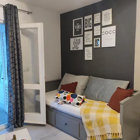 Oleander Apartment In Pakostane Room photo